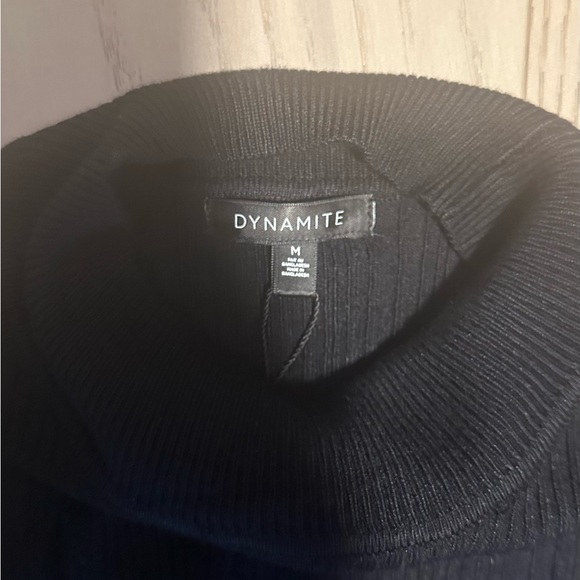 Black Open Back Sweater - Picture 5 of 8